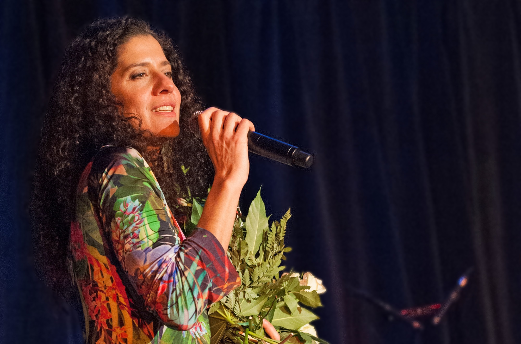 Marcia Bittencourt © Gabriele Witter Marcia Bittencourt präsentiert gemeinsam mit ihren Musikern den Zauber brasilianischer Musik.